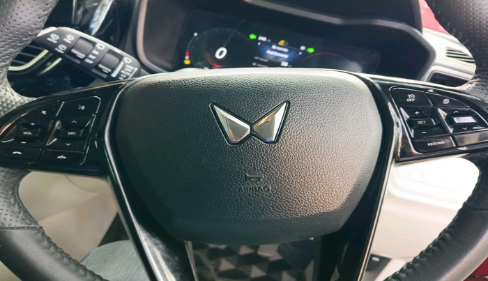 2024 Mahindra XUV 3XO AX5 1.2 L TCMPFi, Petrol, Manual, 26,838 km, interior