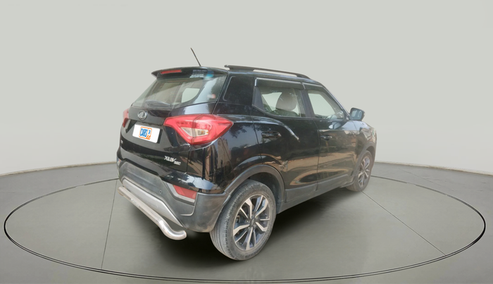 2021 Mahindra XUV300 W8 (O) 1.5 DIESEL, Diesel, Manual, 1,17,641 km, exterior