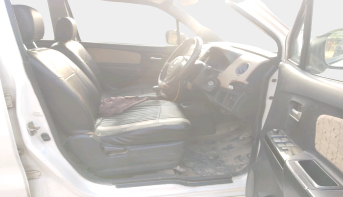 2018 Maruti Wagon R 1.0 VXI+ (O) MT, Petrol, Manual, 1,41,985 km, interior