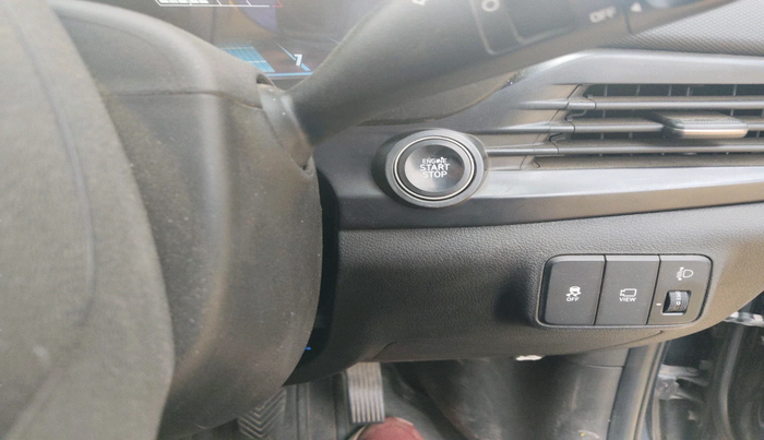 2023 Hyundai NEW I20 ASTA (O) 1.2 MT, Petrol, Manual, 28,682 km, interior