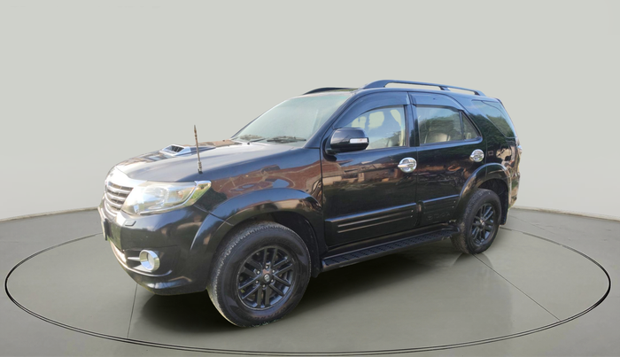 2015 Toyota Fortuner 3.0 4X2 MT, Diesel, Manual, 1,41,655 km, exterior