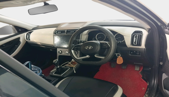 2023 Hyundai Creta E 1.5 PETROL, Petrol, Manual, 21,705 km, interior