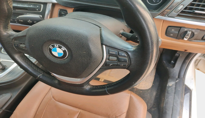 2013 BMW 3 Series 320D LUXURYLINE, Diesel, Automatic, 1,09,627 km, interior
