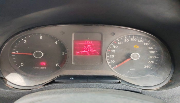 2012 Volkswagen Polo TRENDLINE 1.2L DIESEL, Diesel, Manual, 1,07,585 km, interior