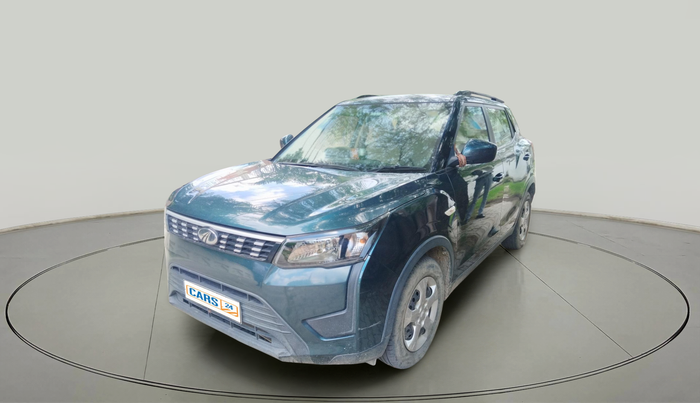 2021 Mahindra XUV300 W6 1.2 PETROL AMT, Petrol, Automatic, 43,511 km, exterior