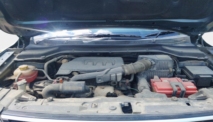 2021 Mahindra XUV300 W6 1.2 PETROL AMT, Petrol, Automatic, 43,511 km, exterior