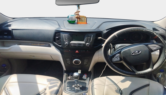 2021 Mahindra XUV300 W6 1.2 PETROL AMT, Petrol, Automatic, 43,511 km, interior