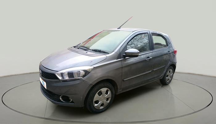 2018 Tata Tiago XZ PETROL, Petrol, Manual, 1,16,993 km, exterior