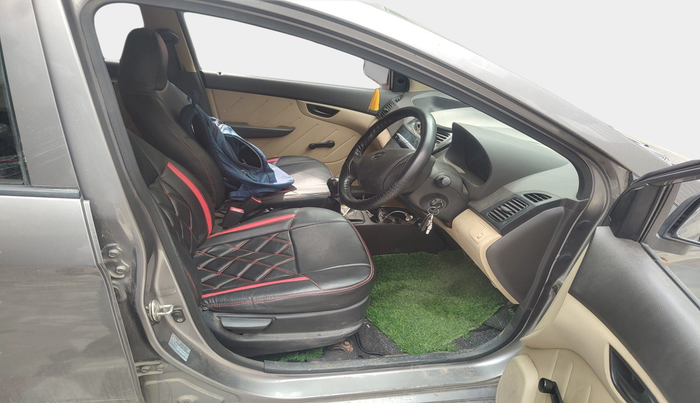 2013 Hyundai Eon D-LITE+, Petrol, Manual, 69,461 km, interior