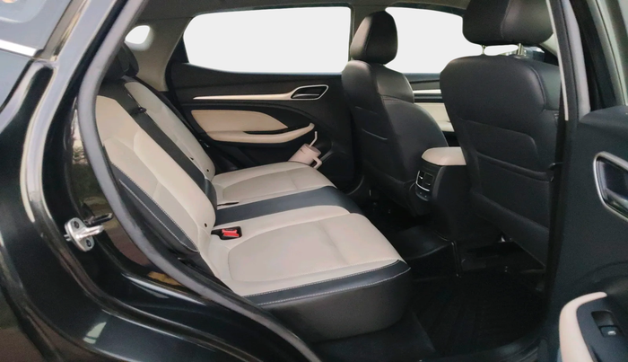 2022 MG ASTOR SHARP 1.5 MT, Petrol, Manual, 28,000 km, interior