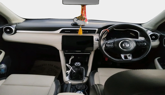 2022 MG ASTOR SHARP 1.5 MT, Petrol, Manual, 28,000 km, interior