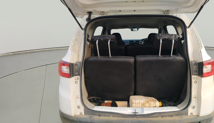 2021 Renault TRIBER RXT, Petrol, Manual, 46,800 km, exterior