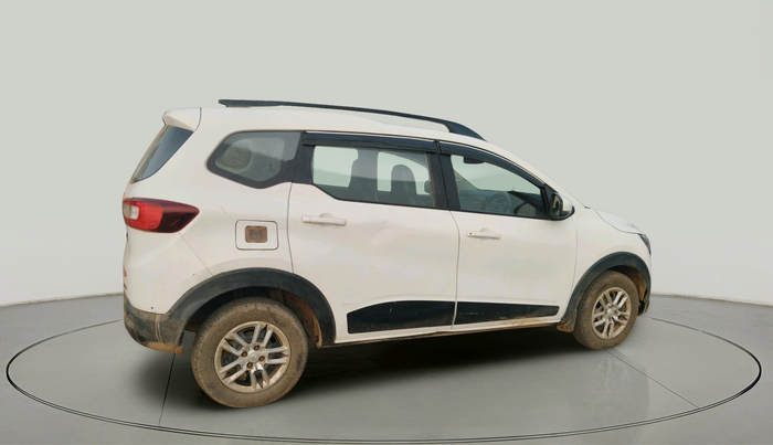 2021 Renault TRIBER RXT, Petrol, Manual, 46,800 km, exterior