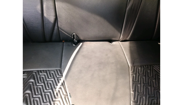 2022 Maruti BREZZA LXI SMART HYBRID, Petrol, Manual, 21,233 km, interior