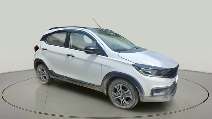 2022 Tata TIAGO NRG XT MT, Petrol, Manual, 37,950 km, exterior