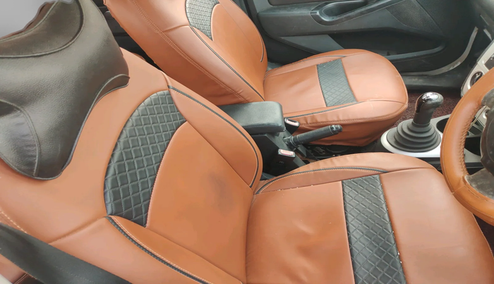 2010 Ford Figo EXI 1.4 DIESEL, Diesel, Manual, 1,50,064 km, interior