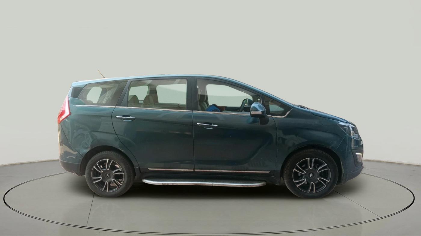 2018 Mahindra MARAZZO M8 7 STR, Diesel, Manual, 1,21,749 km, exterior