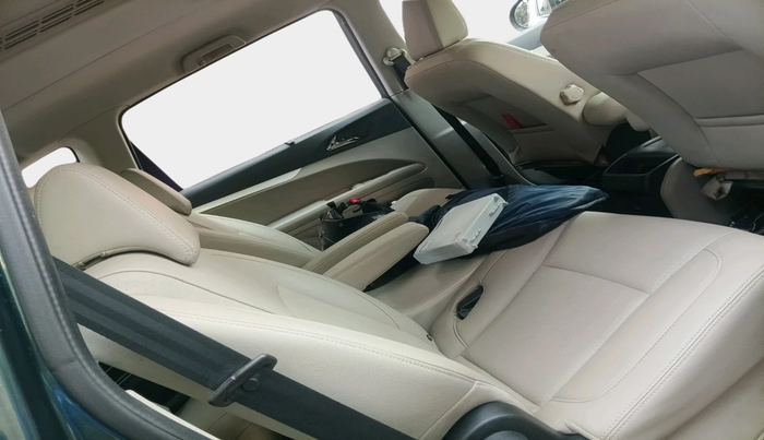 2018 Mahindra MARAZZO M8 7 STR, Diesel, Manual, 1,21,749 km, interior