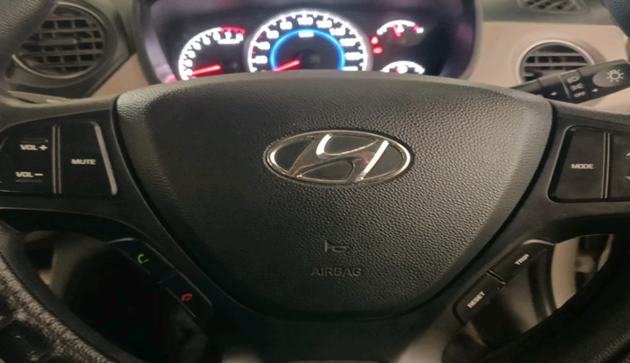 2017 Hyundai Grand i10 ERA 1.2 KAPPA VTVT, Petrol, Manual, 57,425 km, interior