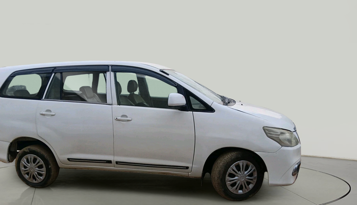 2011 Toyota Innova 2.5 G3, Diesel, Manual, 1,61,010 km, exterior