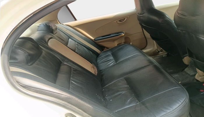 2015 Honda Amaze 1.5L I-DTEC S, Diesel, Manual, 2,20,892 km, interior