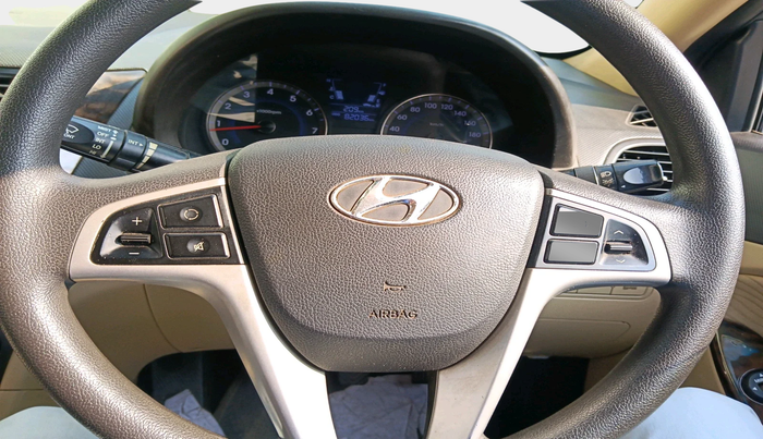 2013 Hyundai Verna FLUIDIC 1.6 VTVT SX, Petrol, Manual, 82,036 km, interior