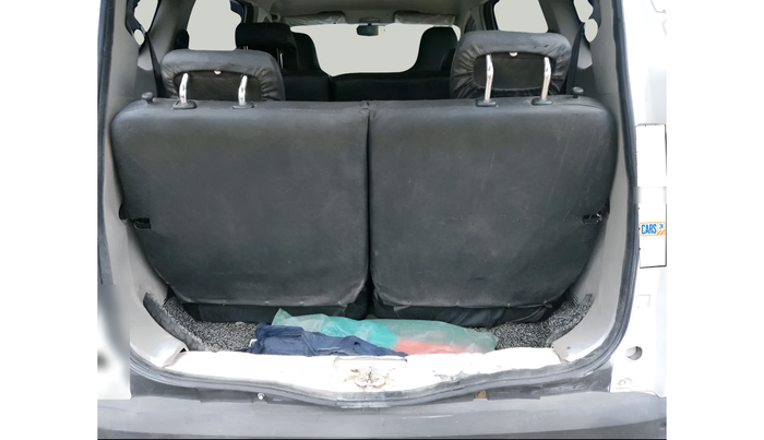 2021 Renault TRIBER RXZ, Petrol, Manual, 43,100 km, exterior