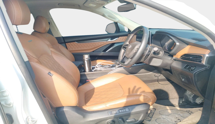 2022 MG GLOSTER SAVVY 7 STR 2.0 TWIN TURBO 4WD, Diesel, Automatic, 89,980 km, interior