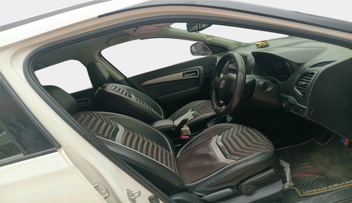 2021 Toyota URBAN CRUISER PREMIUM GRADE AT, Petrol, Automatic, 55,002 km, interior