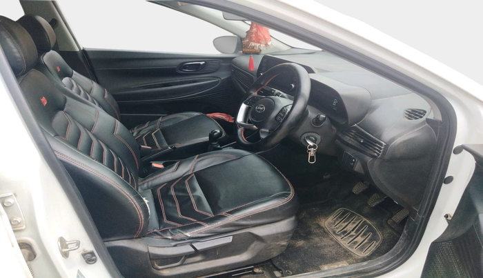 2022 Hyundai NEW I20 SPORTZ 1.2 MT, Petrol, Manual, 69,044 km, interior