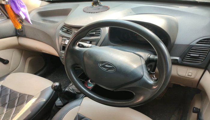 2013 Hyundai Eon D-LITE, Petrol, Manual, 92,183 km, interior