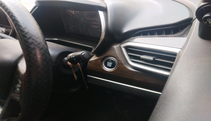 2021 Tata Harrier XT PLUS 2.0L KRYOTEC, Diesel, Manual, 31,536 km, interior