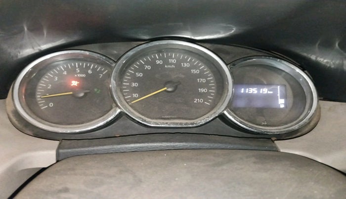 2015 Renault Duster 85 PS RXL DIESEL, Diesel, Manual, 1,13,519 km, interior