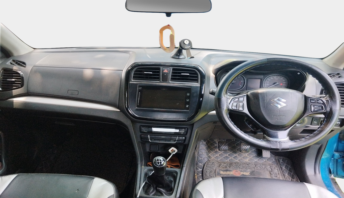 2017 Maruti Vitara Brezza ZDI PLUS DUAL TONE, Diesel, Manual, 1,29,992 km, interior