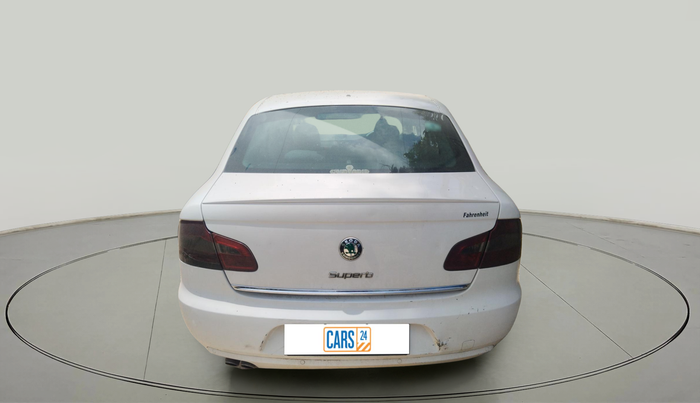 2011 Skoda Superb ELEGANCE 1.8 TSI MT, Petrol, Manual, 70,771 km, exterior