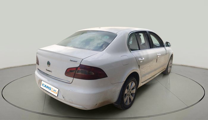 2011 Skoda Superb ELEGANCE 1.8 TSI MT, Petrol, Manual, 70,771 km, exterior