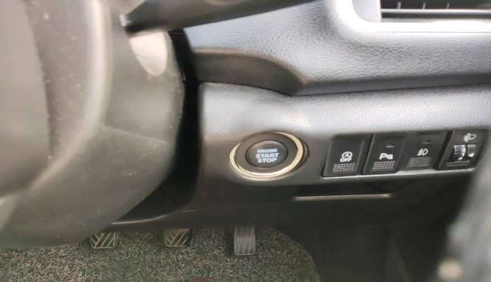 2018 Maruti S Cross ZETA 1.3, Diesel, Manual, 2,47,352 km, interior