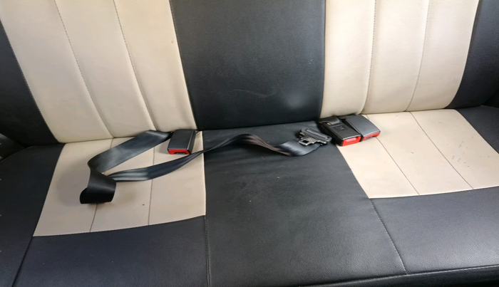 2016 Hyundai i10 SPORTZ 1.1, Petrol, Manual, 24,486 km, interior