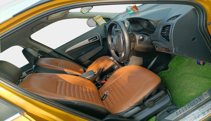 2017 Maruti Vitara Brezza ZDI PLUS, Diesel, Manual, 94,635 km, interior