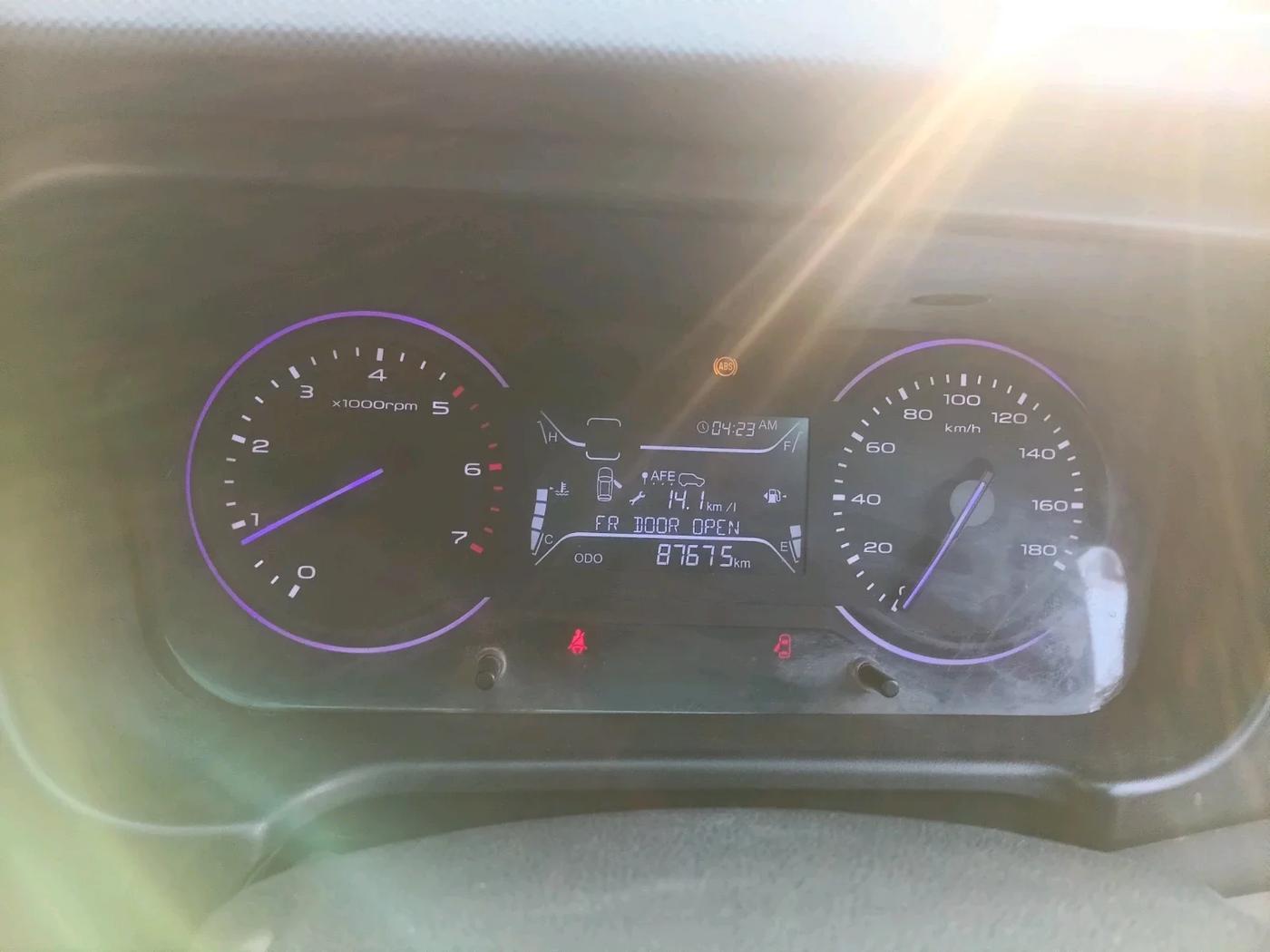 2018 Mahindra MARAZZO M4 7 STR, Diesel, Manual, 87,675 km, interior