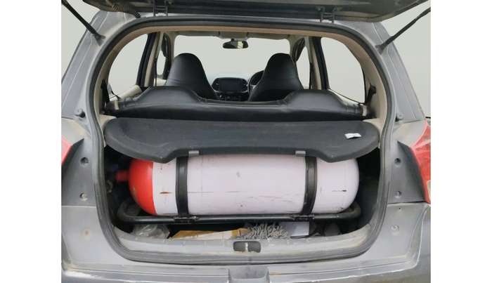 2019 Hyundai NEW SANTRO MAGNA CNG, Petrol, Manual, 1,06,247 km, exterior