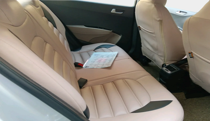 2015 Hyundai Grand i10 SPORTZ 1.2 KAPPA VTVT, Petrol, Manual, 63,528 km, interior