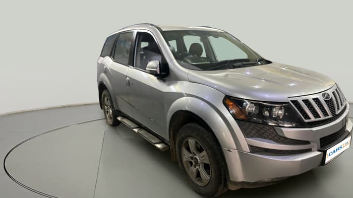 2014 Mahindra XUV500 W8, Diesel, Manual, 2,41,969 km, exterior
