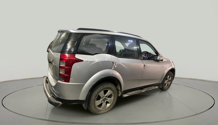 2014 Mahindra XUV500 W8, Diesel, Manual, 2,41,969 km, exterior