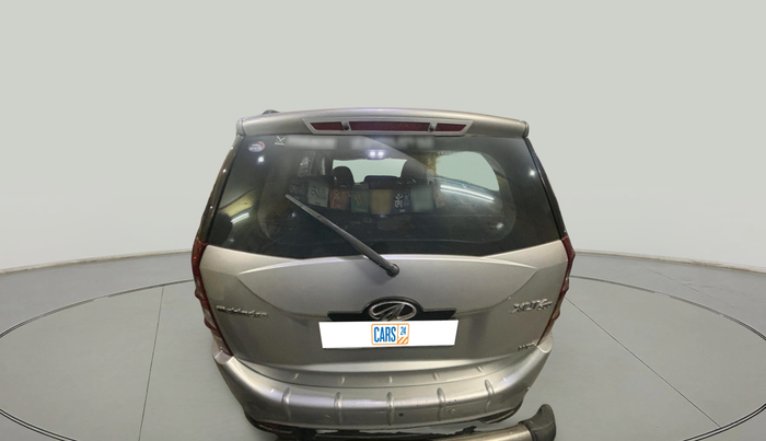 2014 Mahindra XUV500 W8, Diesel, Manual, 2,41,969 km, exterior
