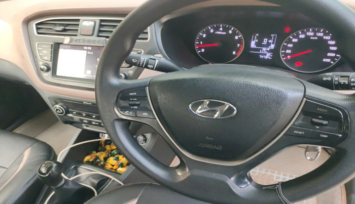 2018 Hyundai Elite i20 ASTA 1.2, Petrol, Manual, 74,374 km, interior