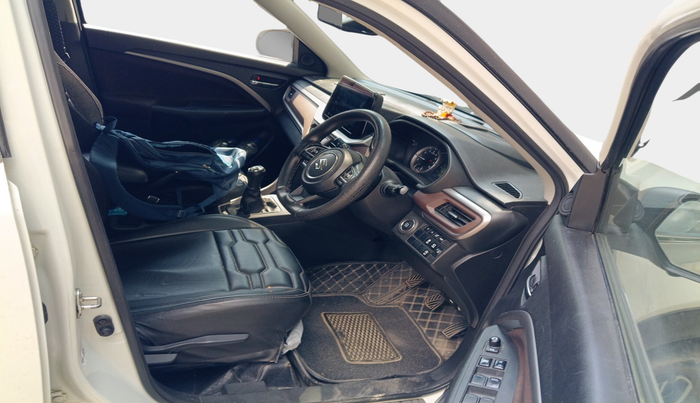 2023 Maruti BREZZA ZXI + SMART HYBRID, Petrol, Manual, 36,020 km, interior