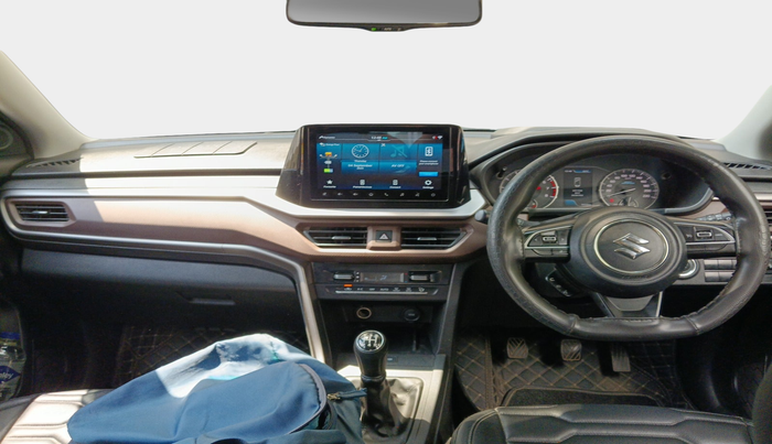 2023 Maruti BREZZA ZXI + SMART HYBRID, Petrol, Manual, 36,020 km, interior