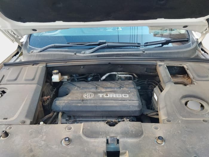 2024 MG HECTOR PLUS Select Pro 1.5 MT 7 STR, Petrol, Manual, 25,320 km, exterior