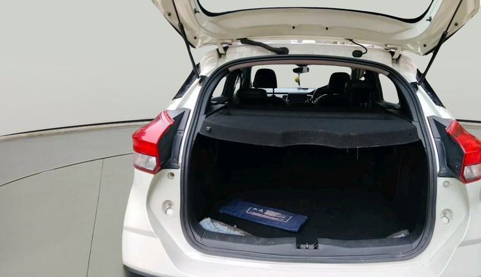 2020 Nissan Kicks XV 1.5, Petrol, Manual, 50,769 km, exterior